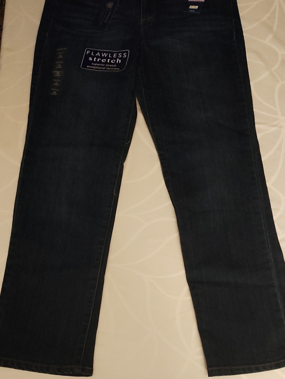 Bandolino Women's Dark Blue Flare Jeans Size 6S New With Tags